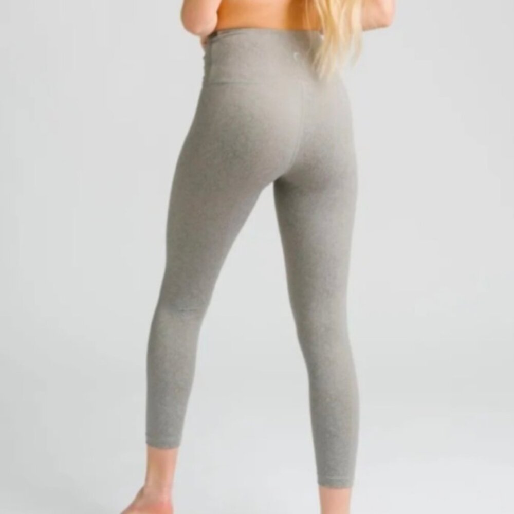 Zyia Cement Croise Crossover Waistband Hi Rise 7/8 Leggings, Size 6-8 - Picture 3 of 8